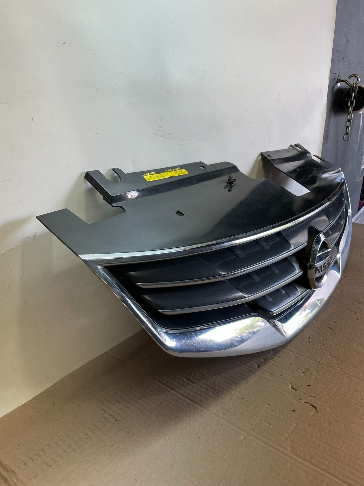 Sedan 2010 2011 2012 Nissan Altima Front Upper Grill Grille AH6520 DG2
