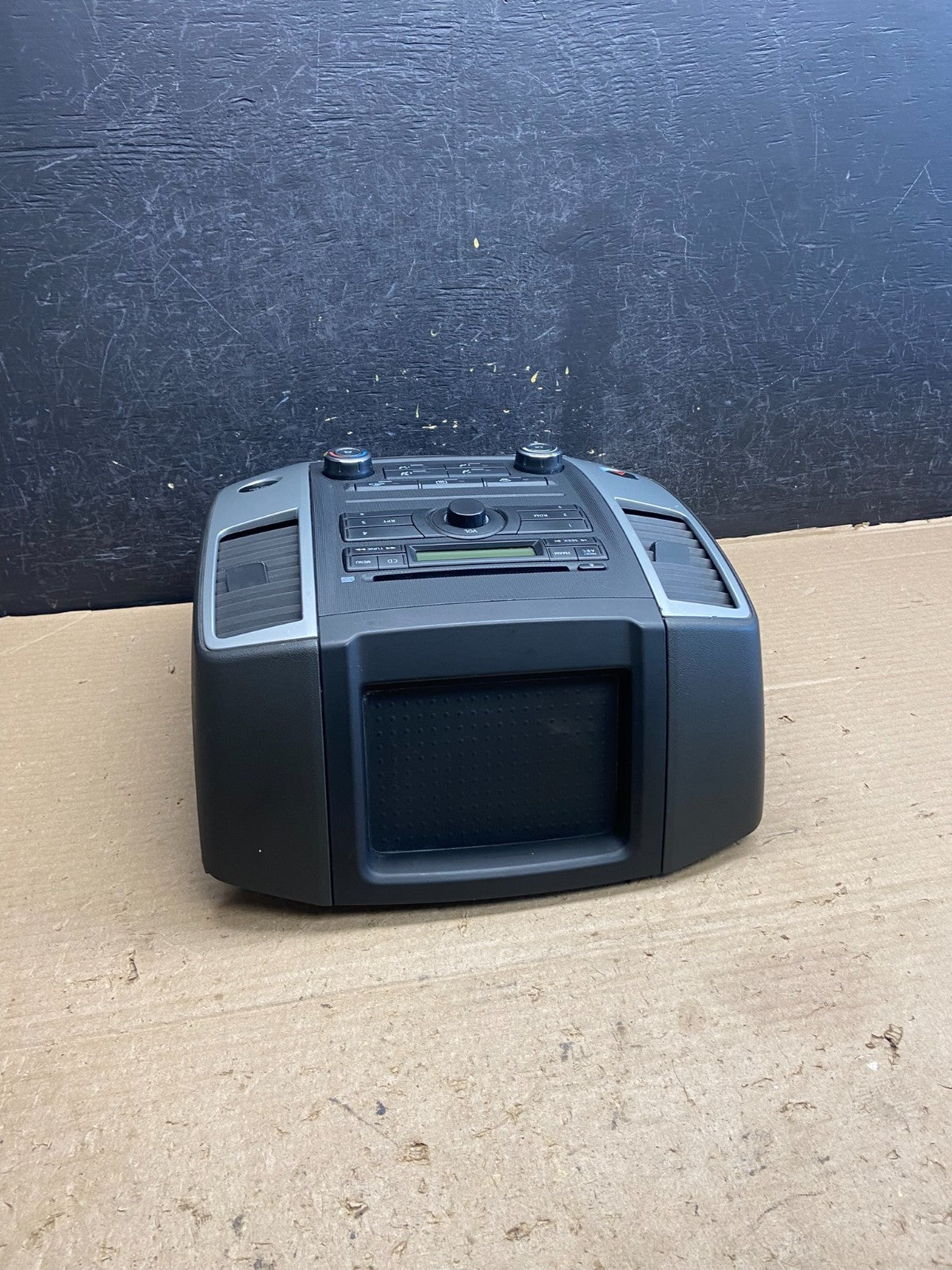 2009-2012 Nissan Frontier Xterra Radio Climate Control Bezel Center AH5478 DW3