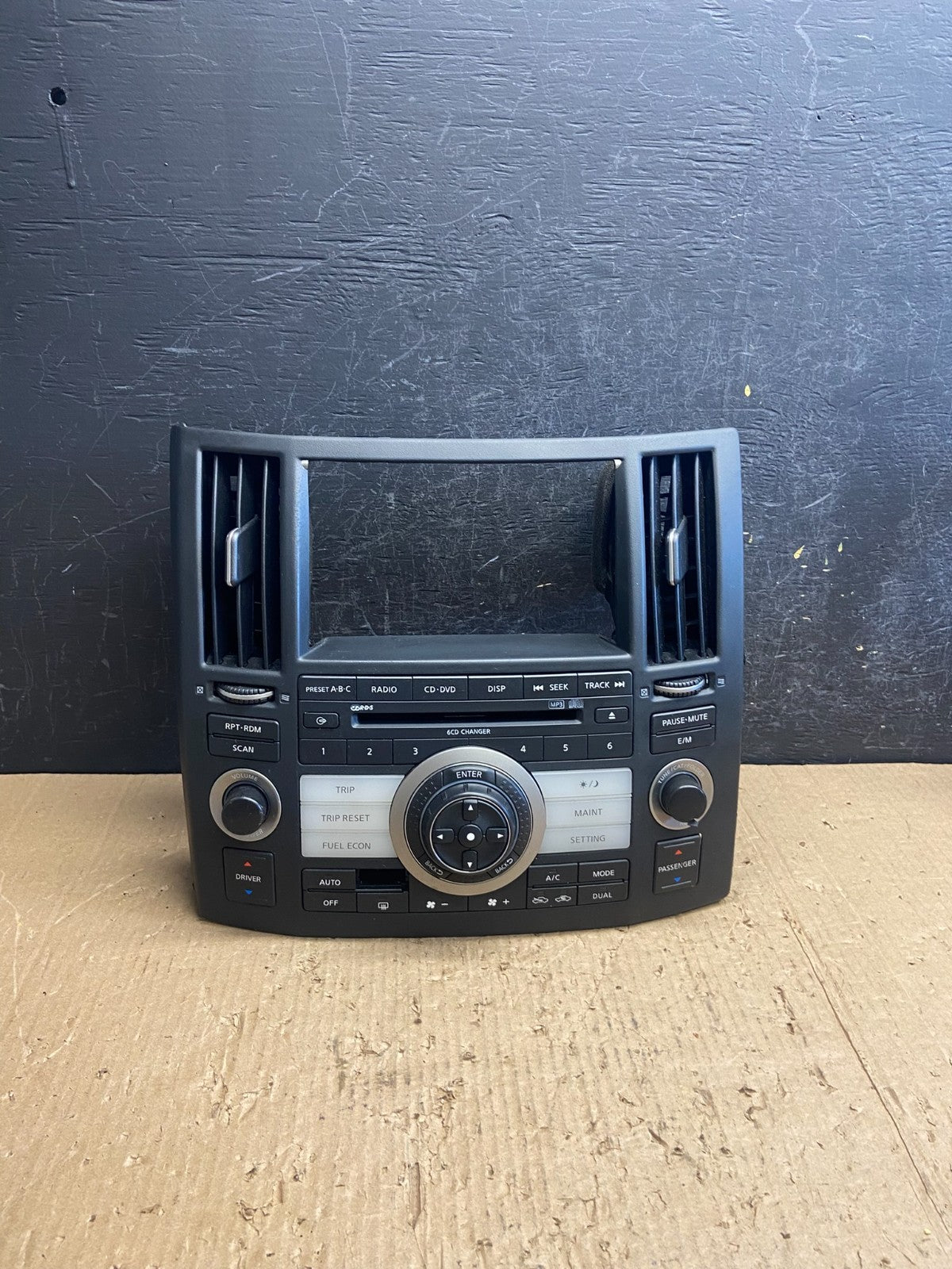 2006-2008 Infiniti FX35 FX45 Radio Console Trim Bezel Climate Control AF1544 DG0