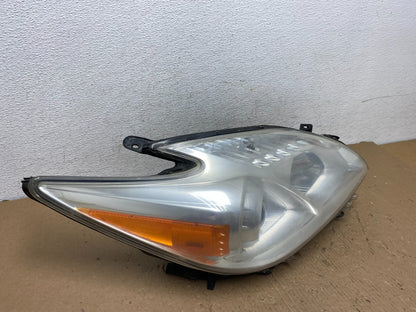 2010 - 2011 Toyota Prius Right Passenger Rh Halogen Headlight AD8124 DW2