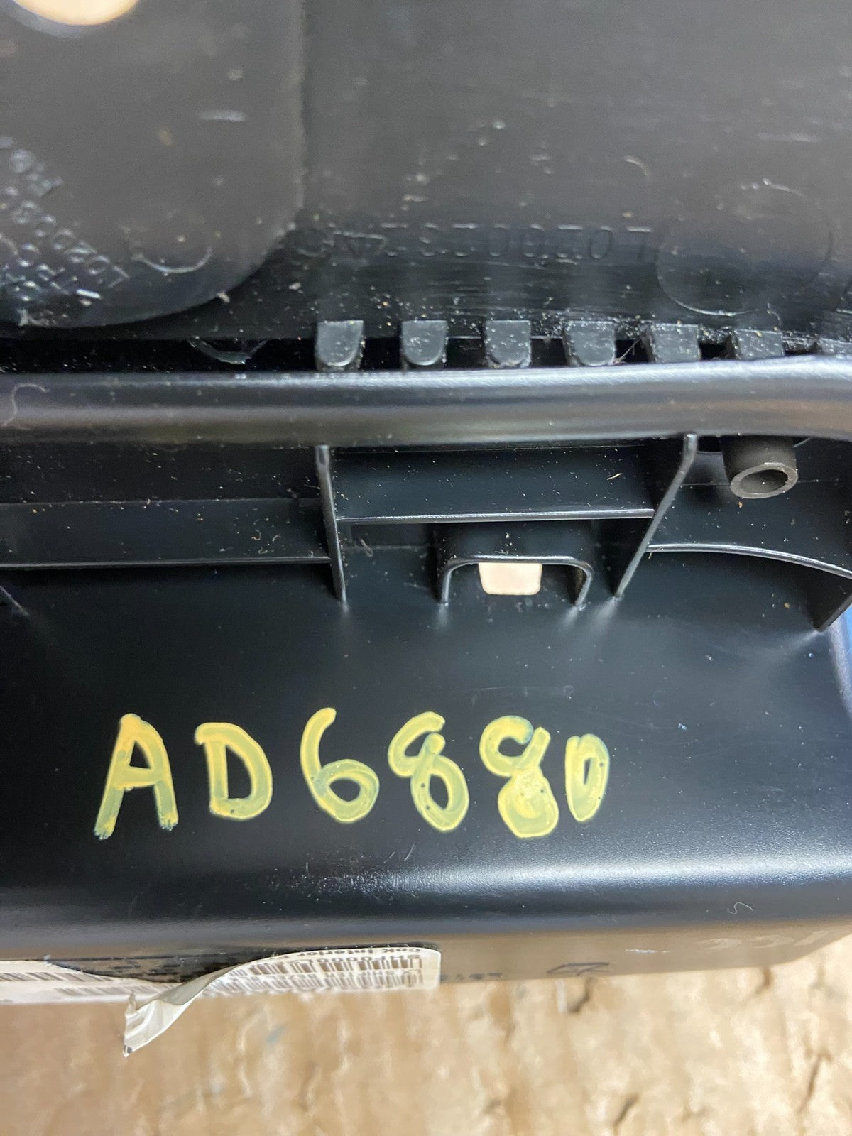2011 to 2014 Dodge Charger Front Center Shifter Floor Console ad6880 DG6