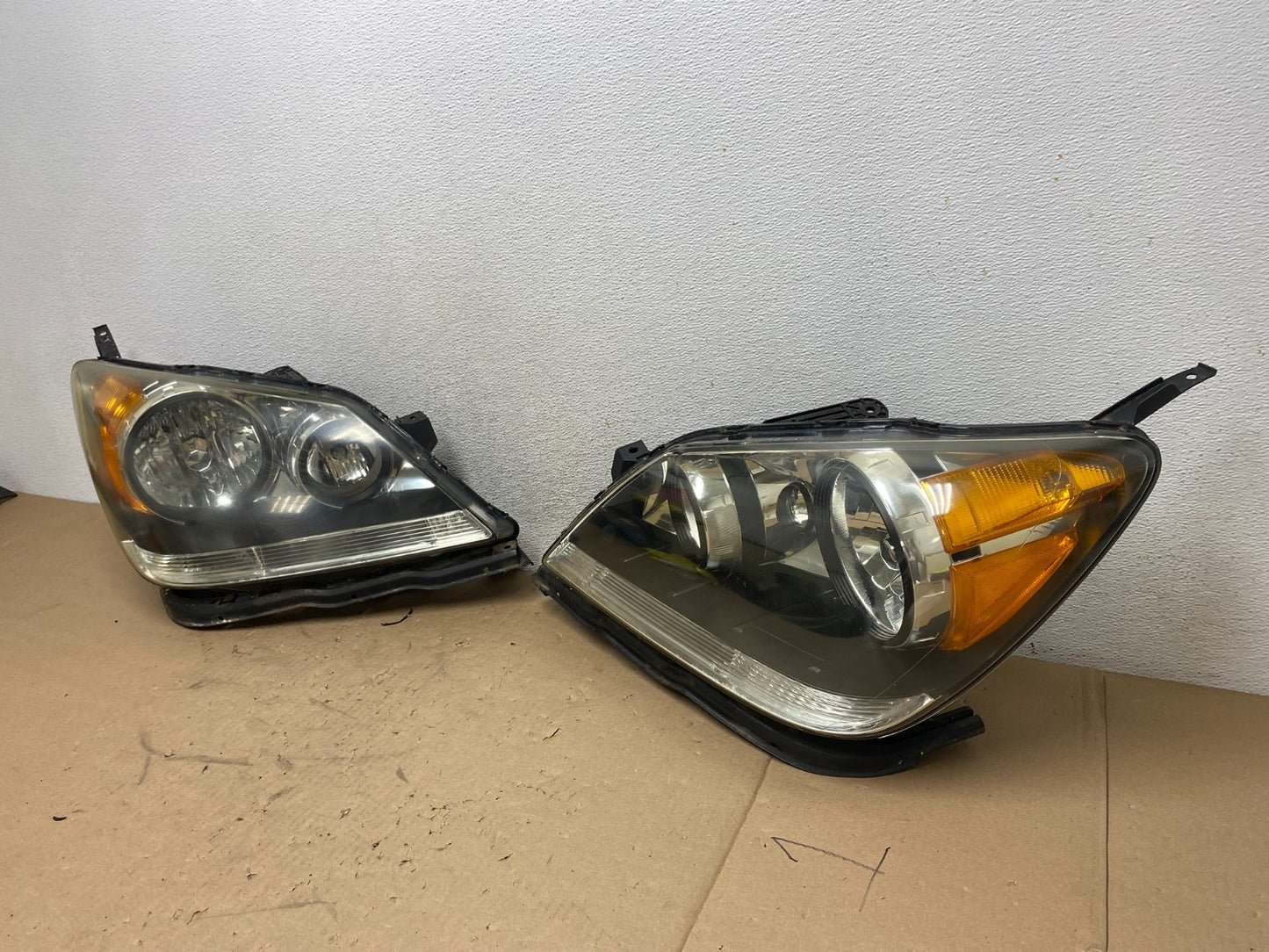 2008 2009 2010 Honda Odyssey Left+Right Set Halogen Headlights AG4251 DW1