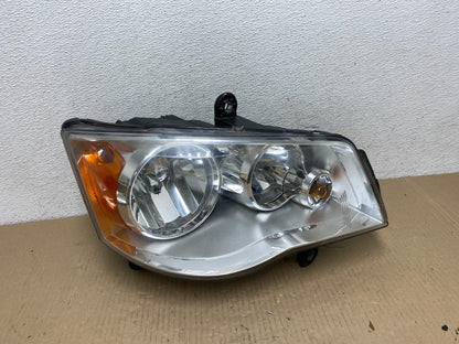 2011 to 2016 Chrysler Town and Country Right Passenger Headlight AF5869 DW0