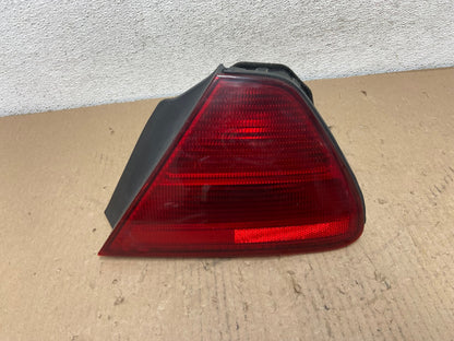 1998 - 2002 Honda Accord Coupe 2-door Right Passenger Tail Light AF3312 LK0