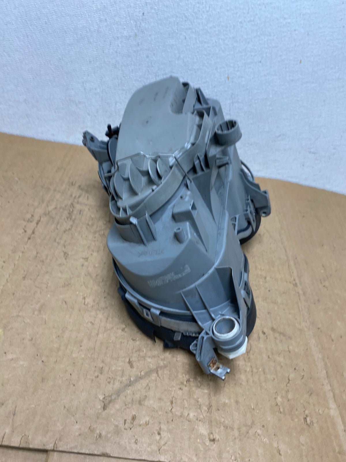 1996-1999 Mercedes E E320 E430 Right Passenger RH Side Headlight AD0629 DW8