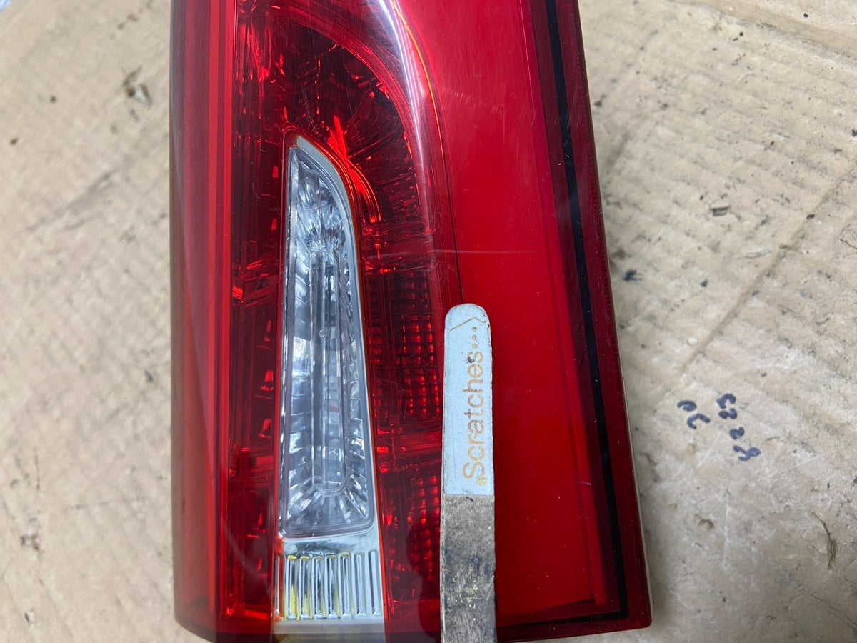 2014 to 2016 Kia Cadenza Left Driver LH Side LED Inner Tail Light AI8248 DW3