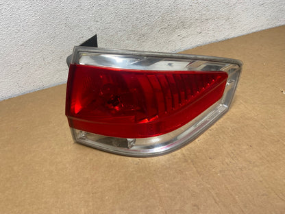2008 2009 2010 2011 Ford Focus Sedan Right Passenger Tail Light AD5346 LK0