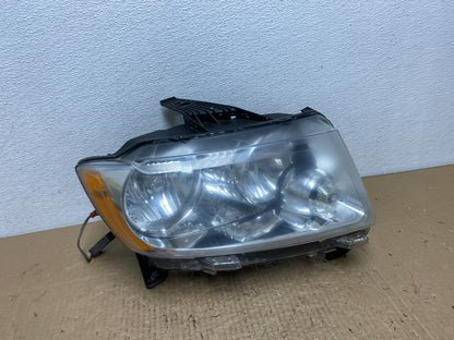 2011-2013 Jeep Grand Cherokee Right Passenger Halogen Headlight AC3998 DW0
