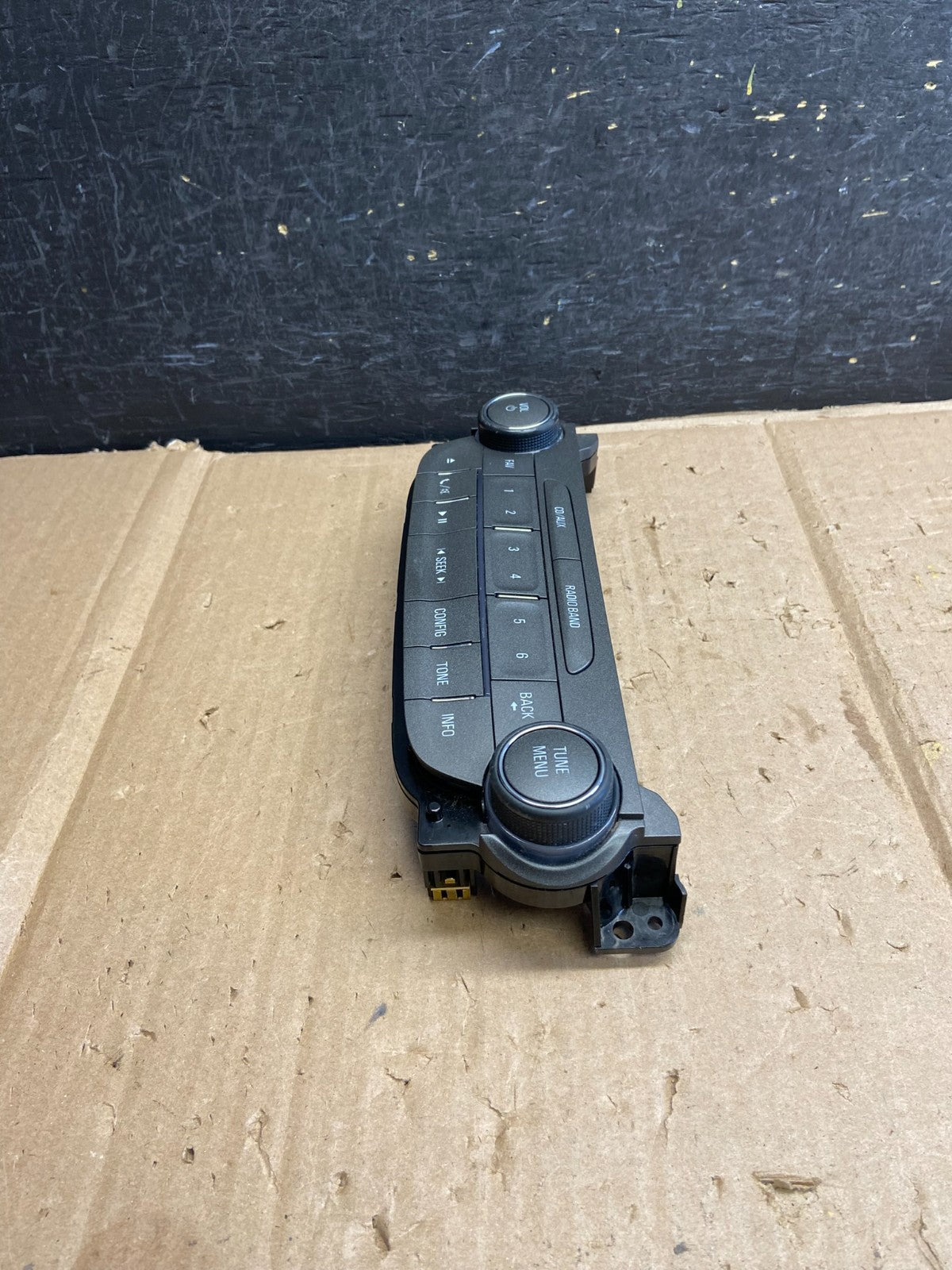 2013 Chevrolet Malibu AM FM Radio Control Panel AI2777 DG2