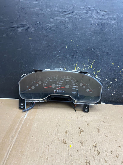 2000 2002 Ford Expedition Speedometer Instrument Gauge Cluster Oem AB5556 DG0