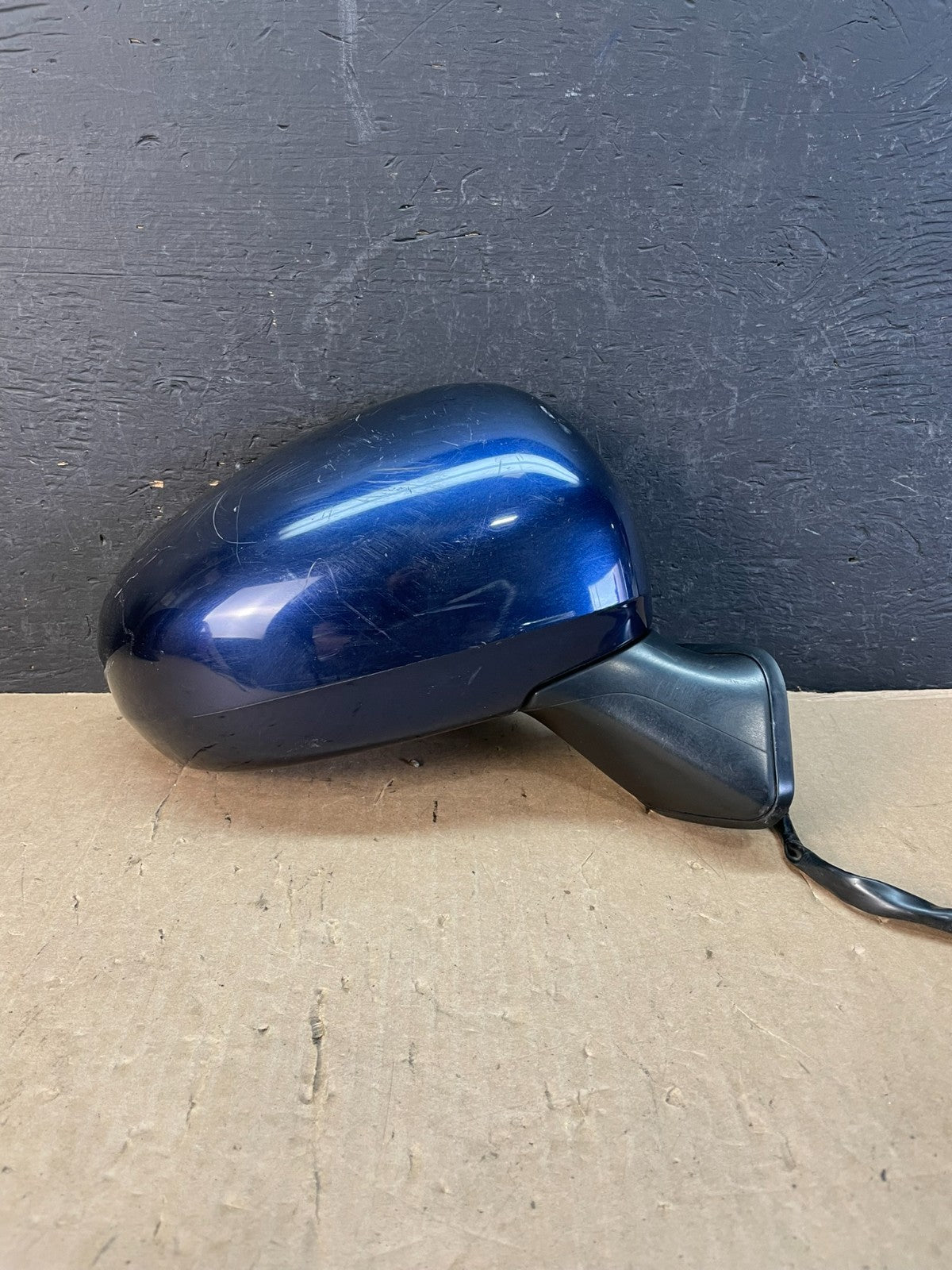 2012 to 2015 Toyota Prius V Right Passenger RH Side View Door Mirror AD5910 DW0