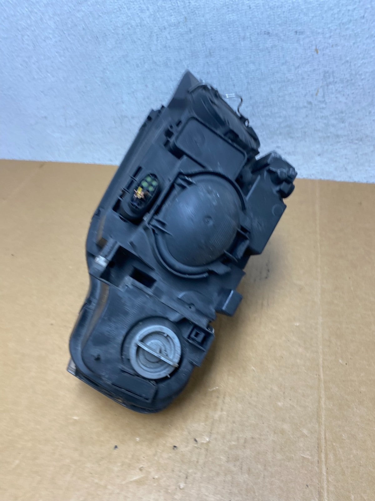 2005 2006 2007 2008 Audi A4 Right Passenger RH Halogen Headlight AD8947 DW7