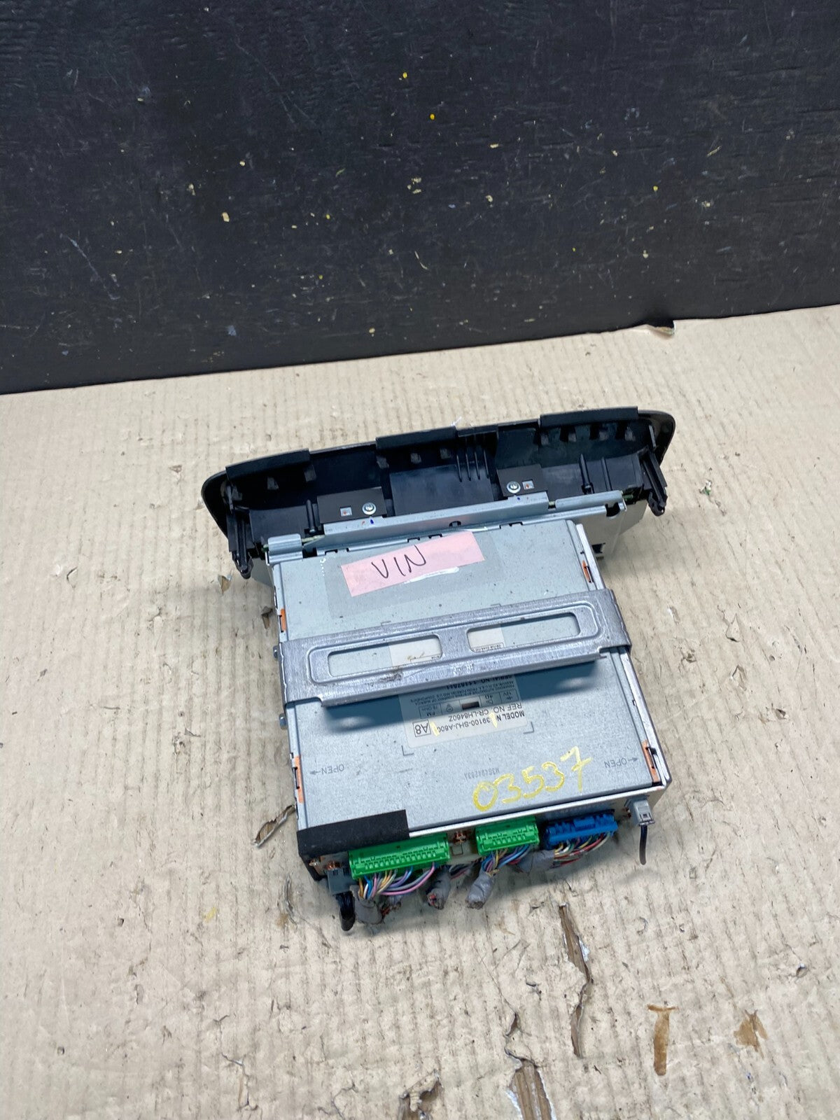 2005 to 2010 Honda Odyssey Am Fm Cd Player Radio Receiver O3537 DG4