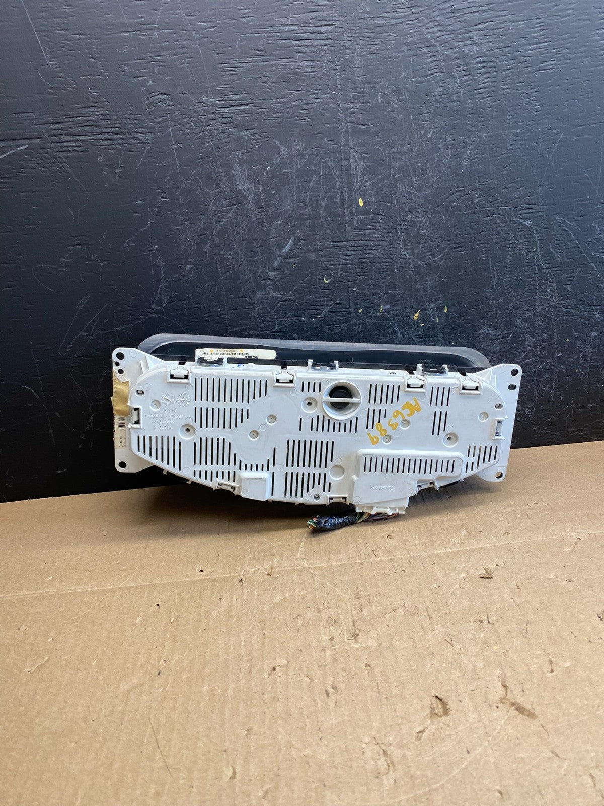 2008 2009 Nissan Pathfinder Speedometer Cluster Gauge AC6389 DG4
