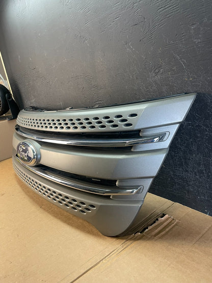 2011 to 2015 Ford Explorer Upper Front Grill Grille AE8382 DW1