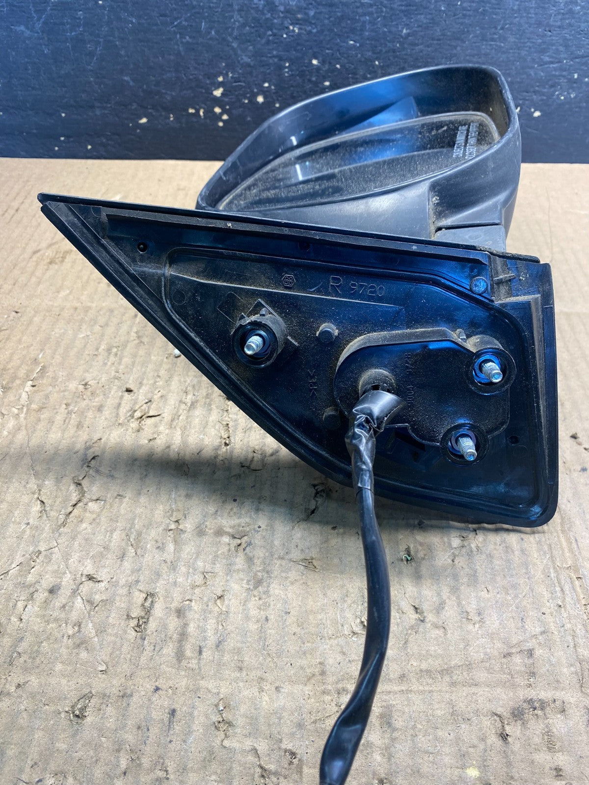 2010 - 2013 Mitsubishi Outlander Right Passenger Door Mirror AA7522 MS4