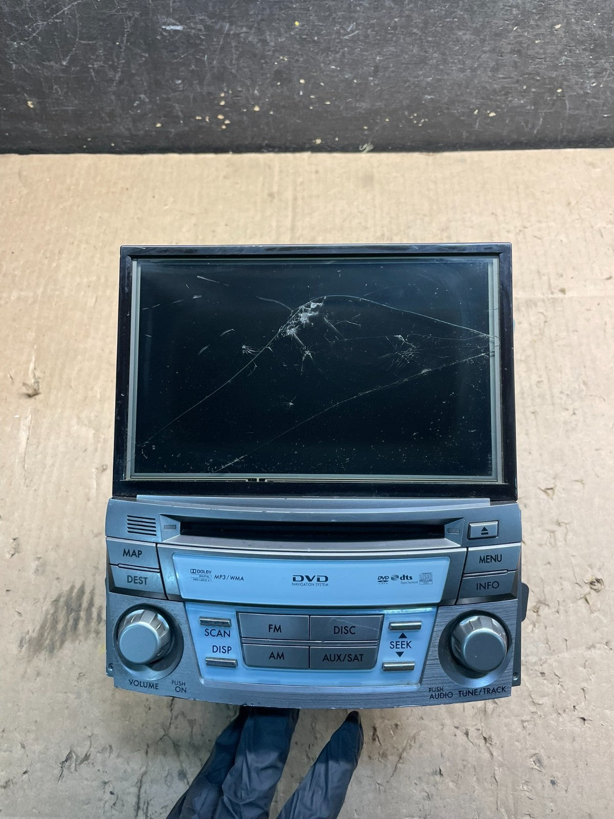 2010-2012 Subaru Outback Legacy Kenwood Navigation Audio Radio Player t7498 DG0