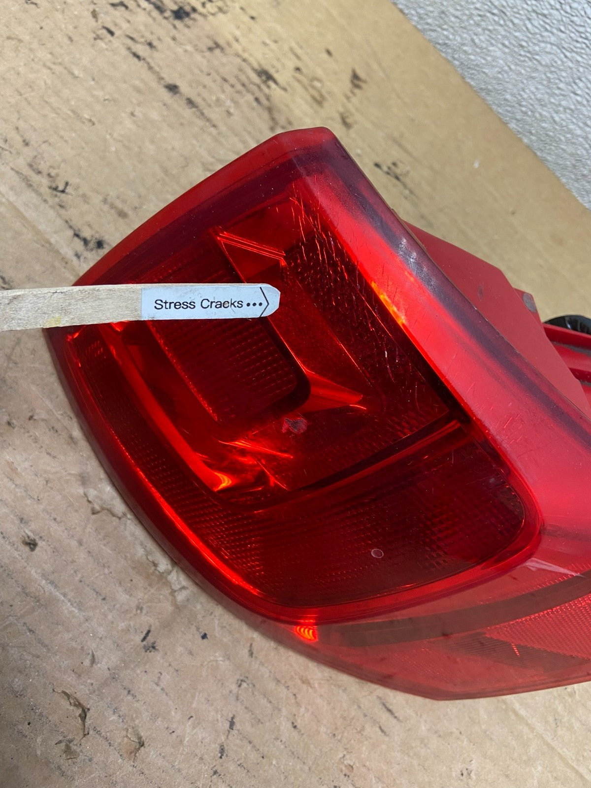 2011 to 2014 Volkswagen Jetta Right Passenger Rh Side Tail Light Oem AB5346 LK3