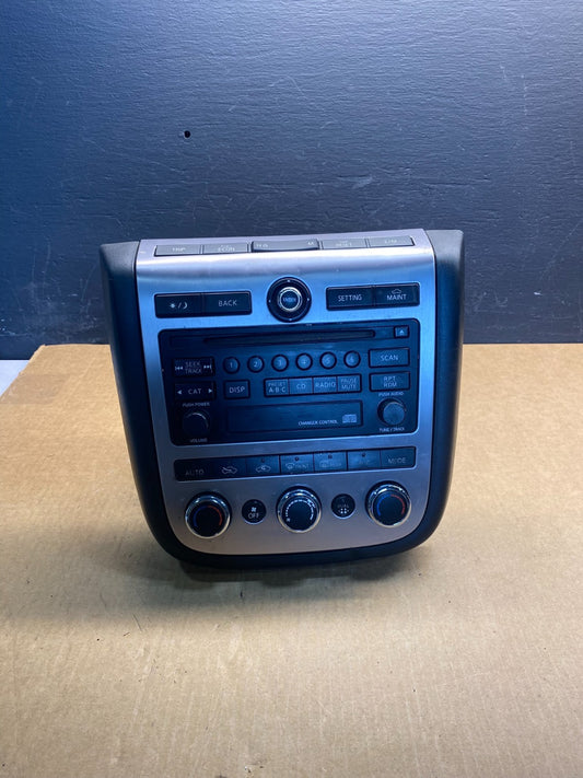2006 - 2007 Nissan Murano AM FM Radio CD Climate Control Panel AC6871 DG0