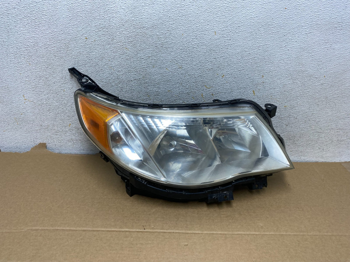 2009 - 2013 Subaru Forester Right Passenger Side Halogen Headlight AH7718 DW0
