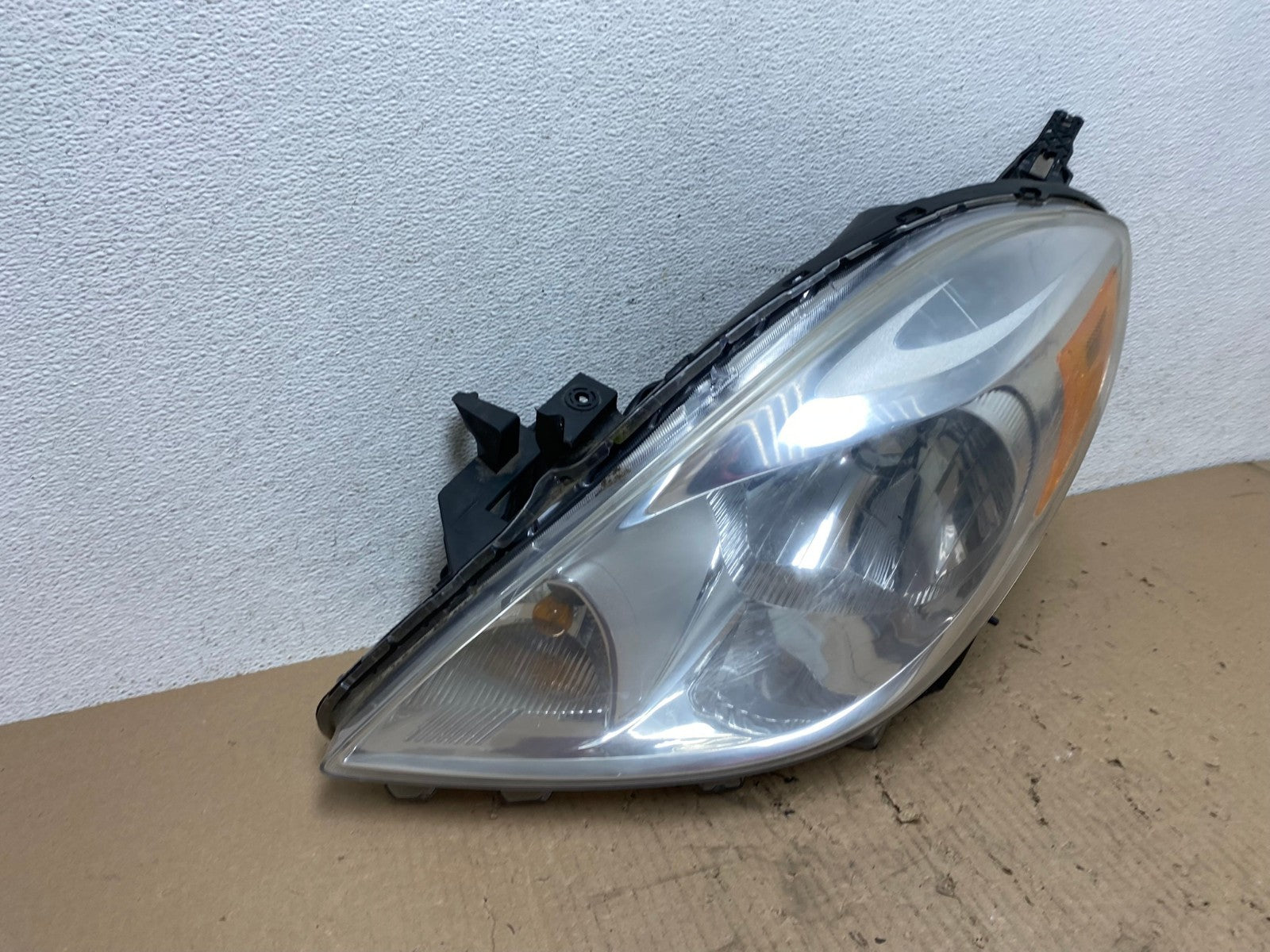 2012 2013 2014 Nissan Versa Sedan Headlight Left Driver LH AE8820 LK2