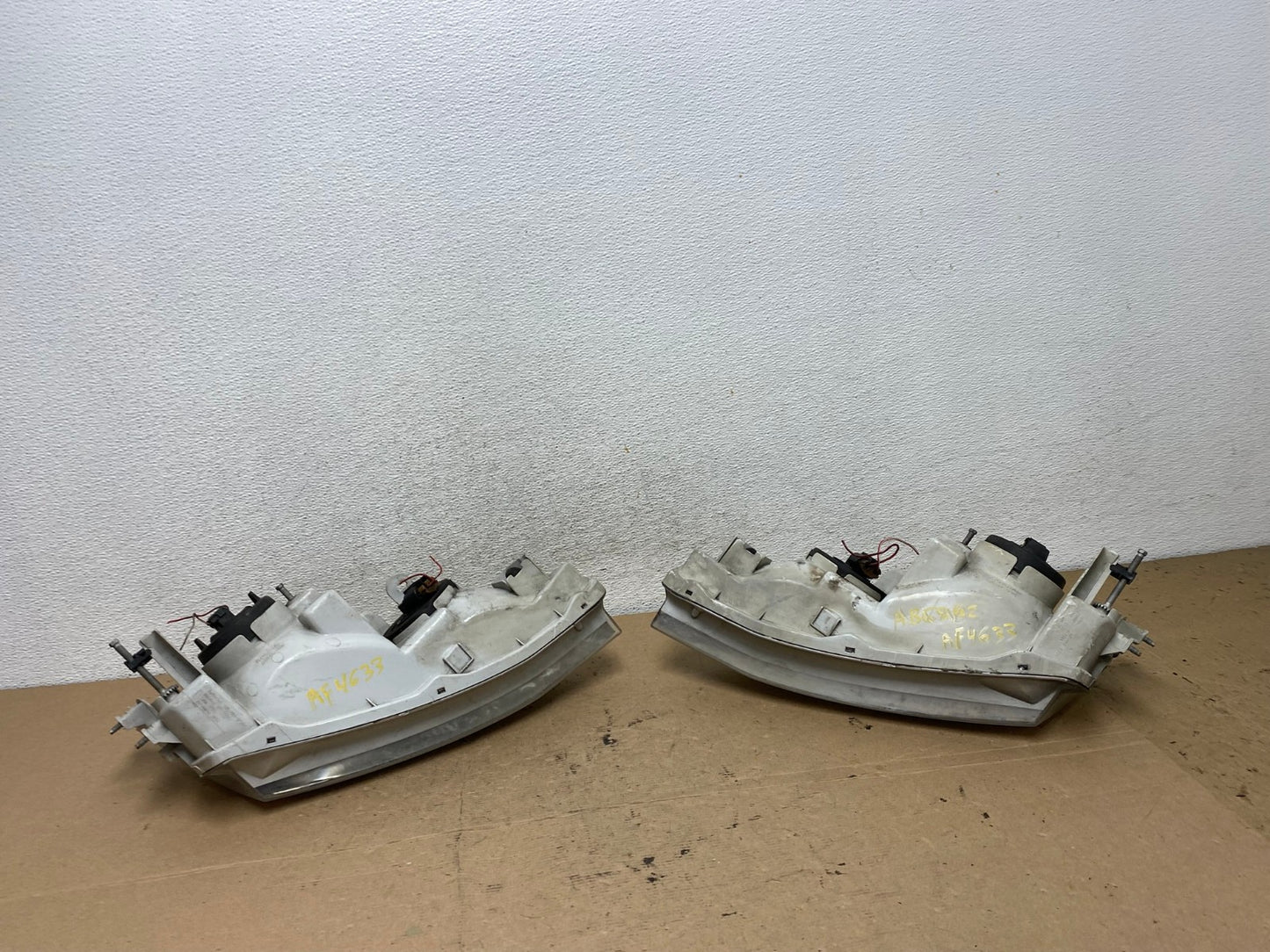 1997-2001 Lexus Es300 Left+Right Headlights Halogen AF4633 LK8