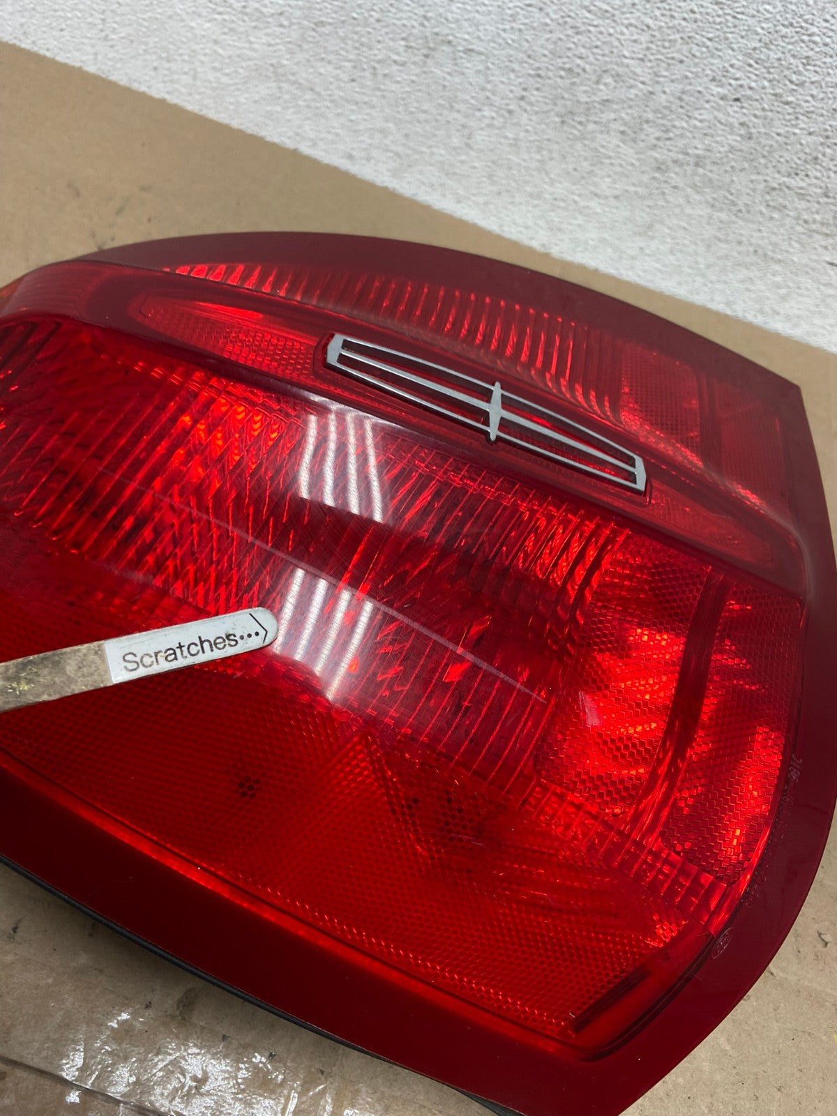 1998 to 2002 Lincoln Town Car Left Driver Lh Tail Light AE6148 LK3