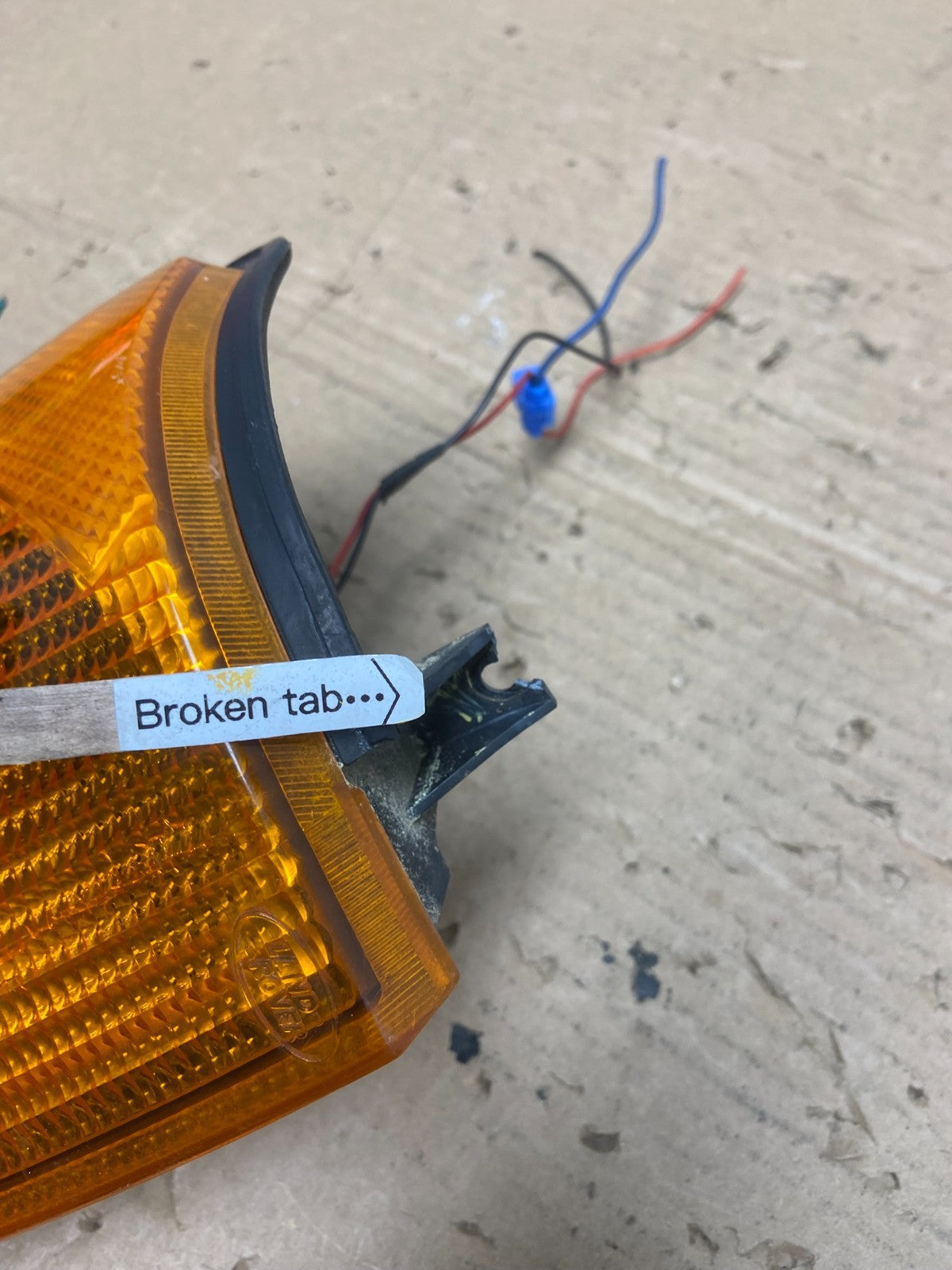 1999-2000 Land Rover Discovery Front Right Passenger Turn Signal Light AD4115 DG5