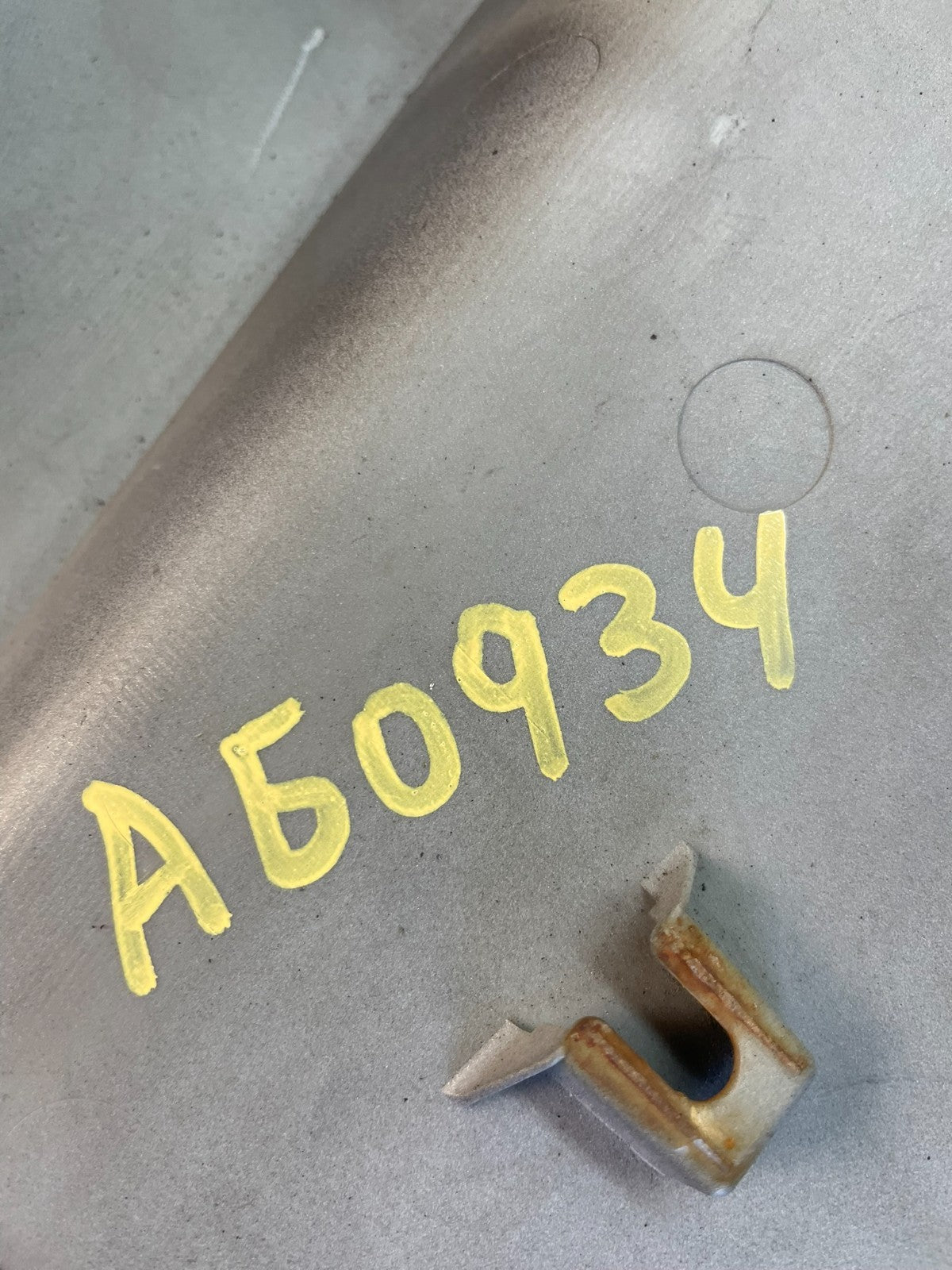 2008 2009 2010 Infiniti M35 M45 Rear Trunk Panel Trim Molding AG0934 DG4