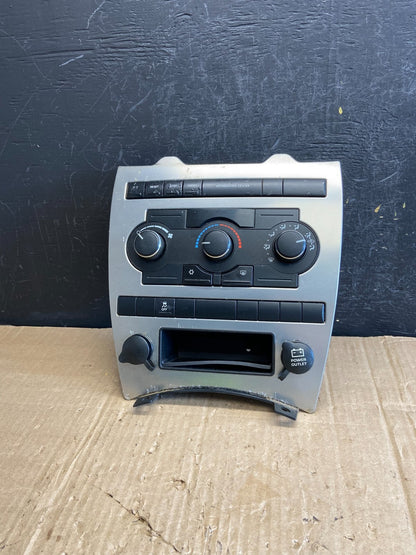 2005 2006 2007 Jeep Commander Grand Cherokee A/C Climate Control AE1919 DG0
