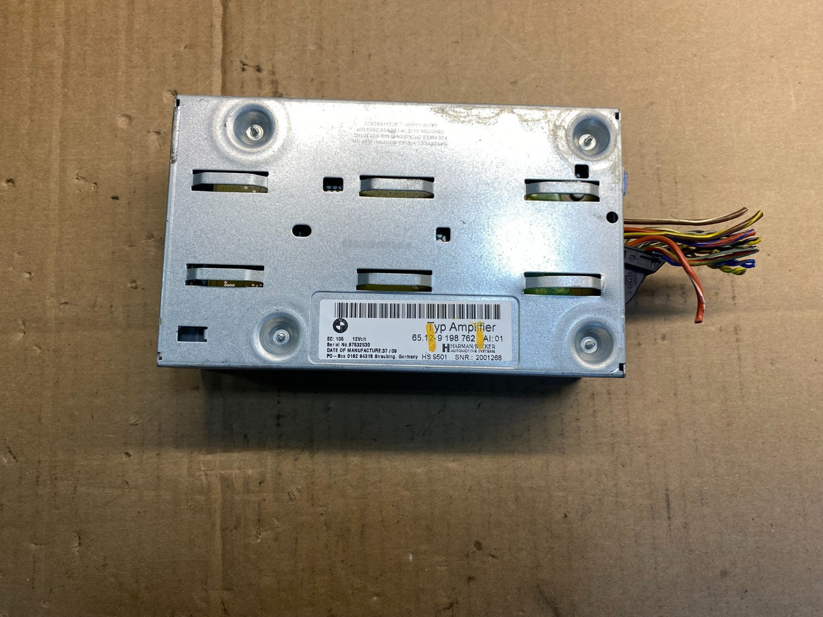 2008 to 2010 Bmw 528i 535i Harman Becker Stereo Audio Amplifier Amp Oe AA7630 DG1