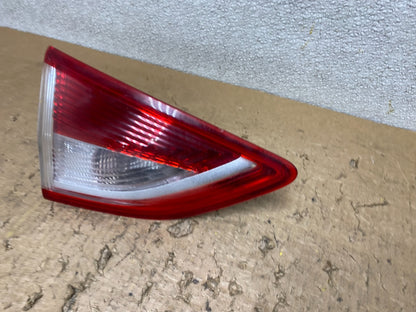 2013 to 2016 Ford Escape Left Driver LH Side Inner Tail Light OEM V8516 DW1