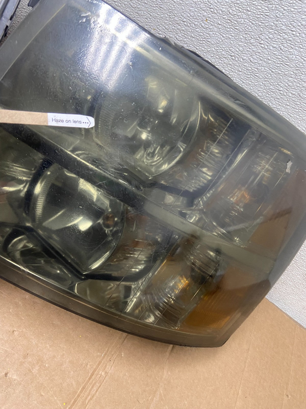 2007 to 2014 Chevrolet Silverado Left+Right Side Headlights AA1595 DW6
