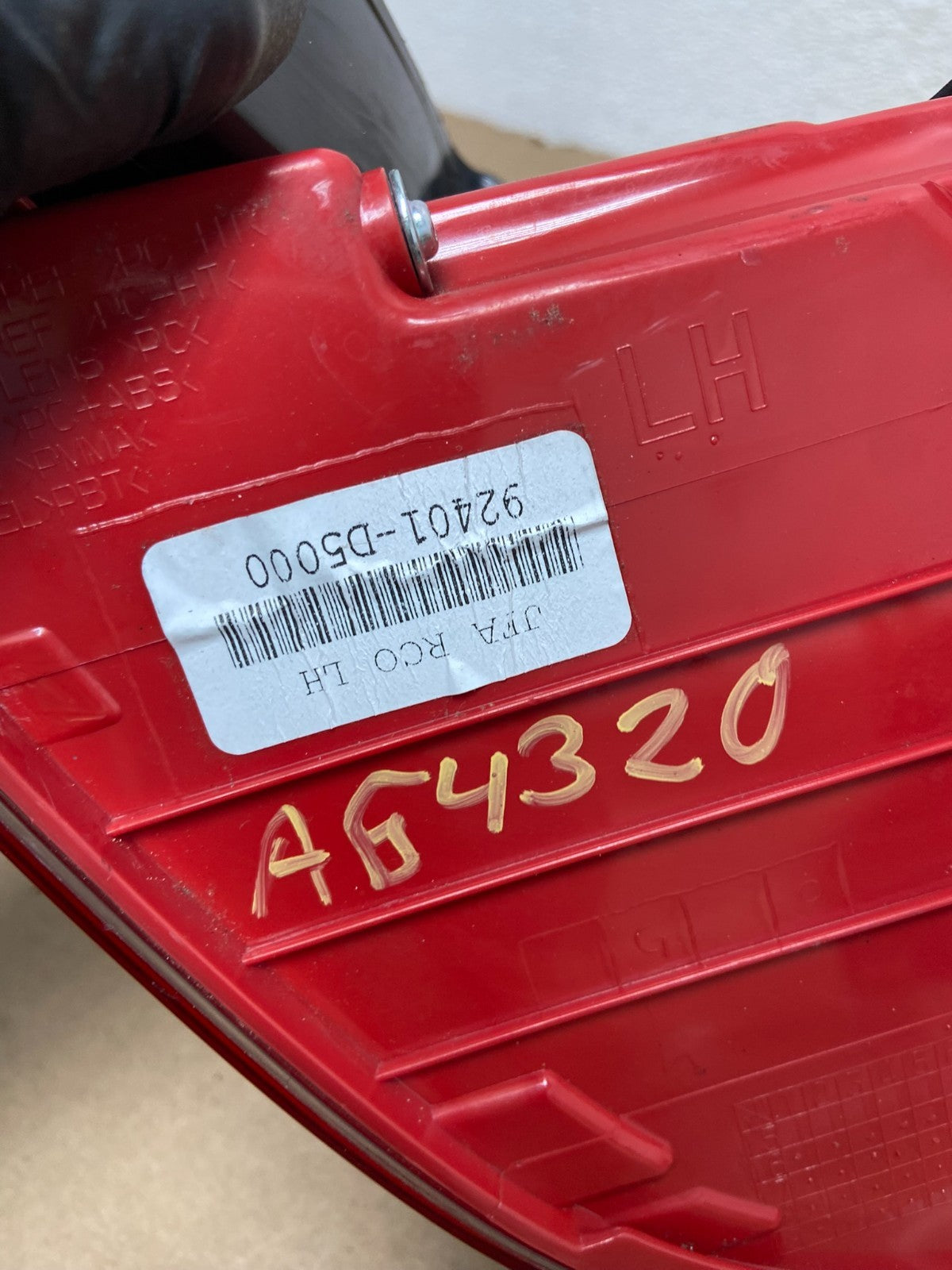 2016 to 2020 Kia Optima Left Driver LH Side Tail Light AG43207