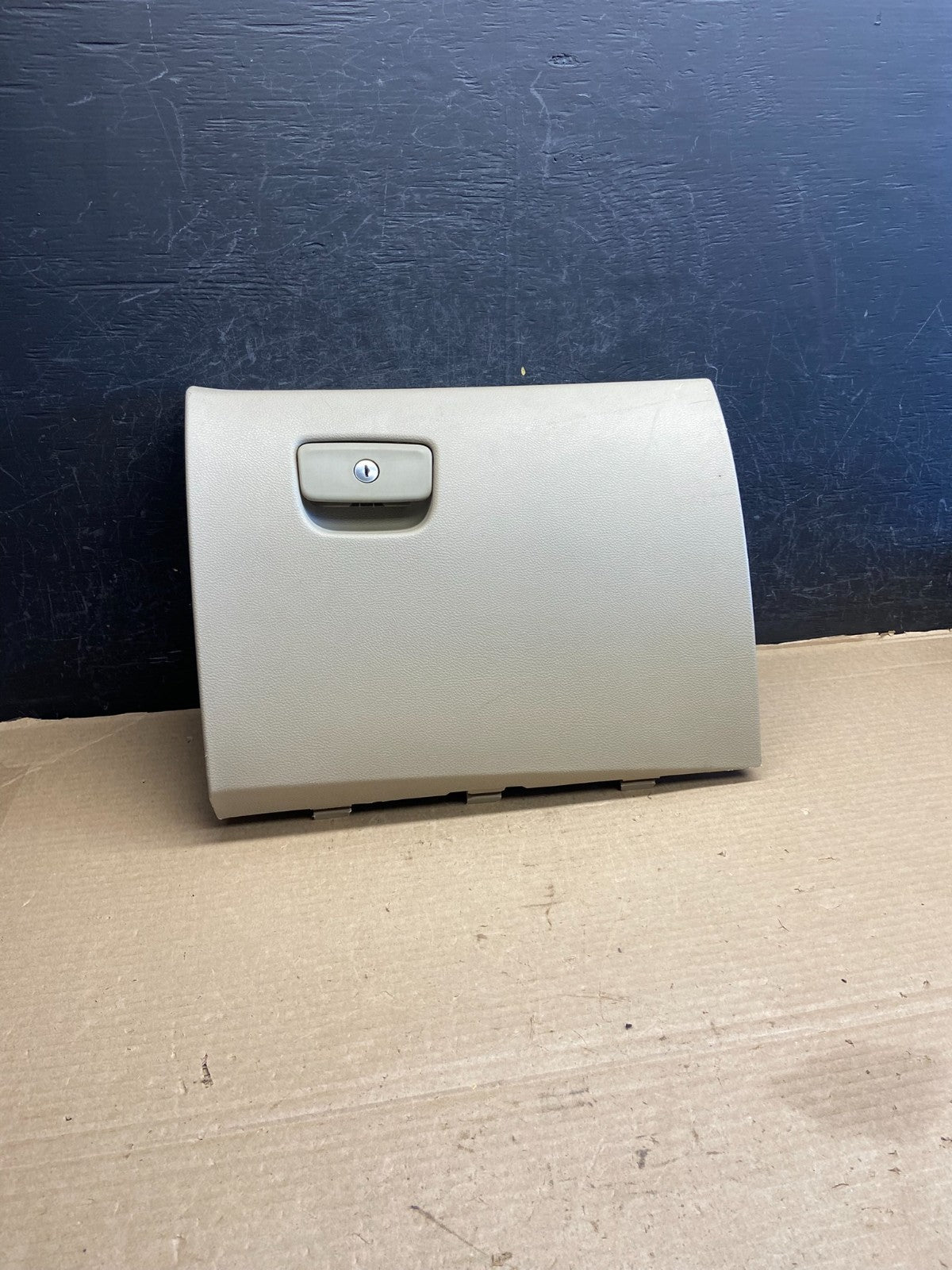 2011-2021 Jeep Grand Cherokee Front Right Passenger Storage Glove Box AH1571 DG0