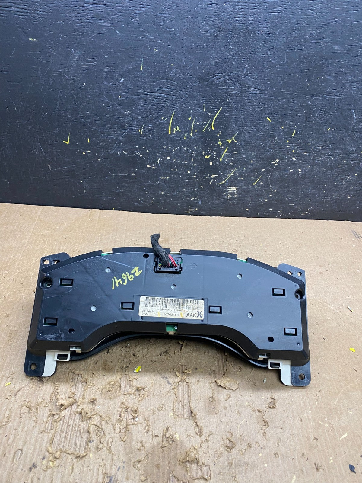2008 2009 2010 Chevrolet Express Speedometer Cluster Gauge Z9641 DG4