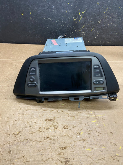 2005-2006 Honda Odyssey Information Display Screen 39810-SHJ-A010-M1 w1939 DG0