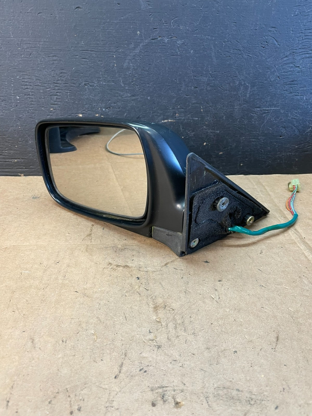 2000 to 2004 Subaru Legacy Left Driver LH Door Mirror AE1049 DG2