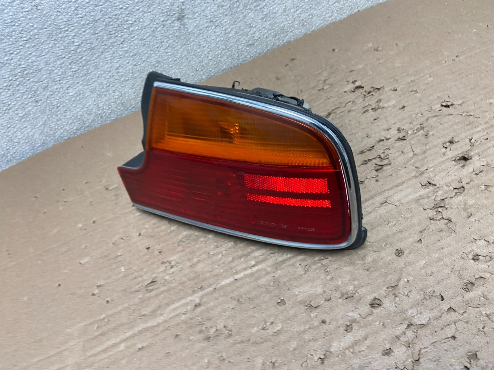 1994 - 1996 Infiniti Q45 Right Passenger RH Side  Tail Light OEM AB1685 DG1