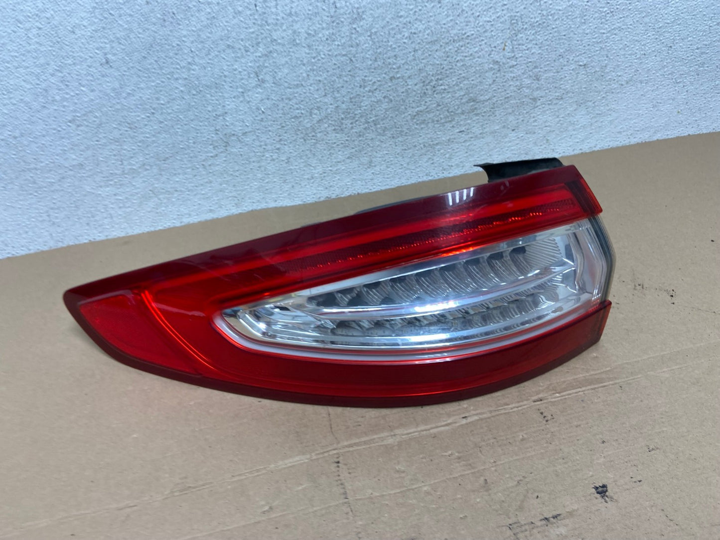 2013 to 2016 Ford Fusion Left Driver LH Side Tail Light AF4375 LK0