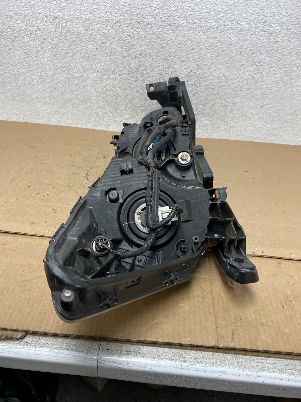 2008 to 2012 Honda Accord Sedan Headlight Left Driver Lh Side AE6550 DW9