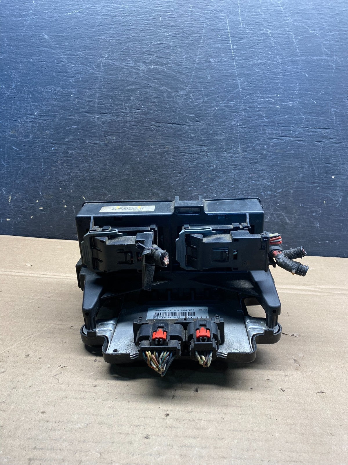 2005 Jeep Grand Cherokee Fuse Box BCM Body Control Module AH9908 DW1