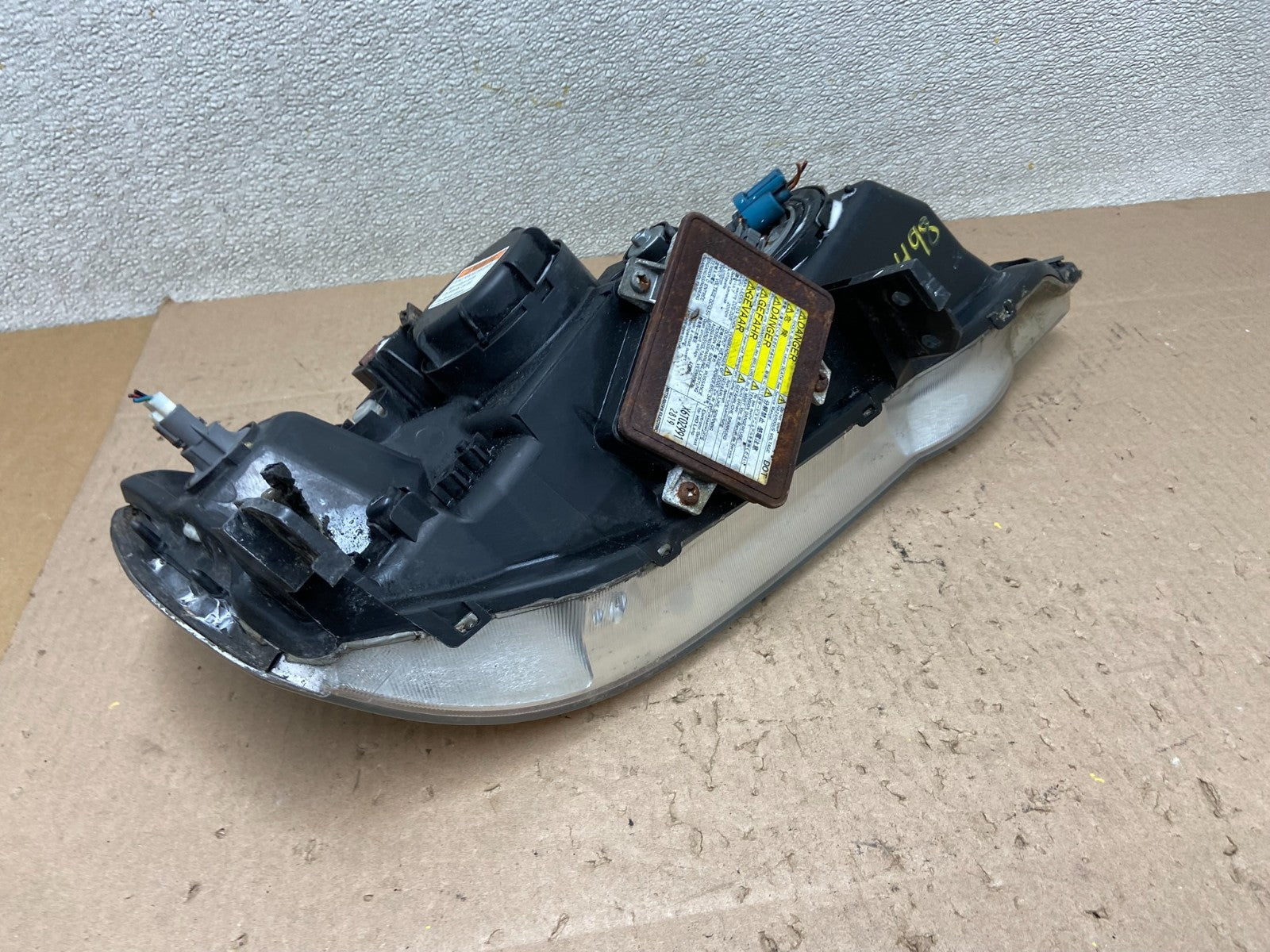 2002 to 2003 Acura TL Driver Left LH Side HID Xenon Headlight OEM Z6498 DW6