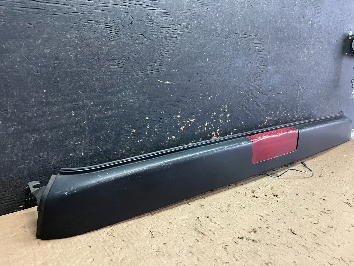 2003 to 2020 Chevrolet Express 3rd Third Brake Light Trim Spoiler Z5644 DG2