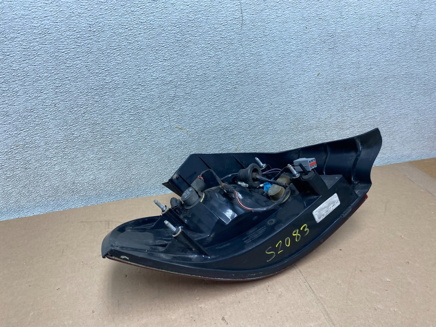 2000 - 2003 Mercury Sable Sedan Right Passenger Rh Side Tail Light OEM S2083 DW5