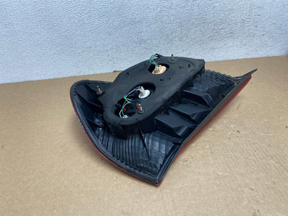 2002 2003 2004 Toyota Camry Left Driver LH Side Tail Light AF9969 LK5