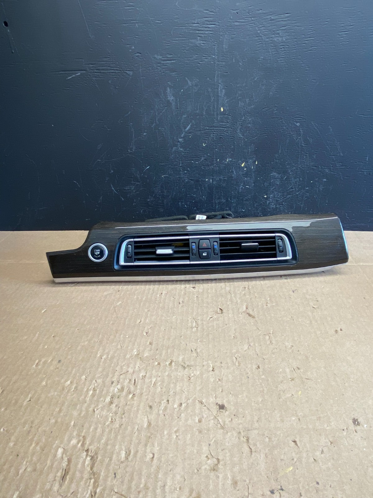 2009-2015 Bmw 7 F01 F02 Center Dash AC Vents Start Button Trim Bezel AC6436 DG0