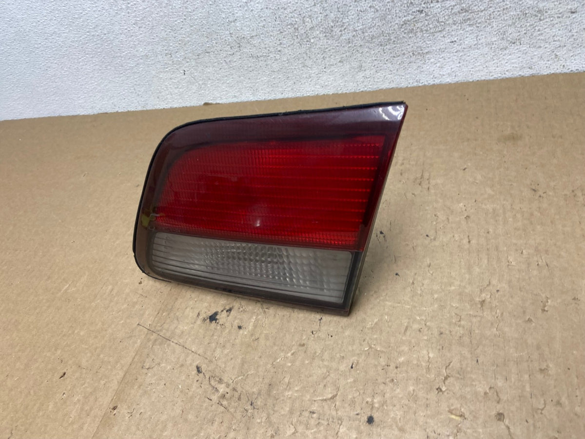 1997 1998 1999 Nissan Maxima Right Passenger RH Inner Tail Light AF9791 LK1