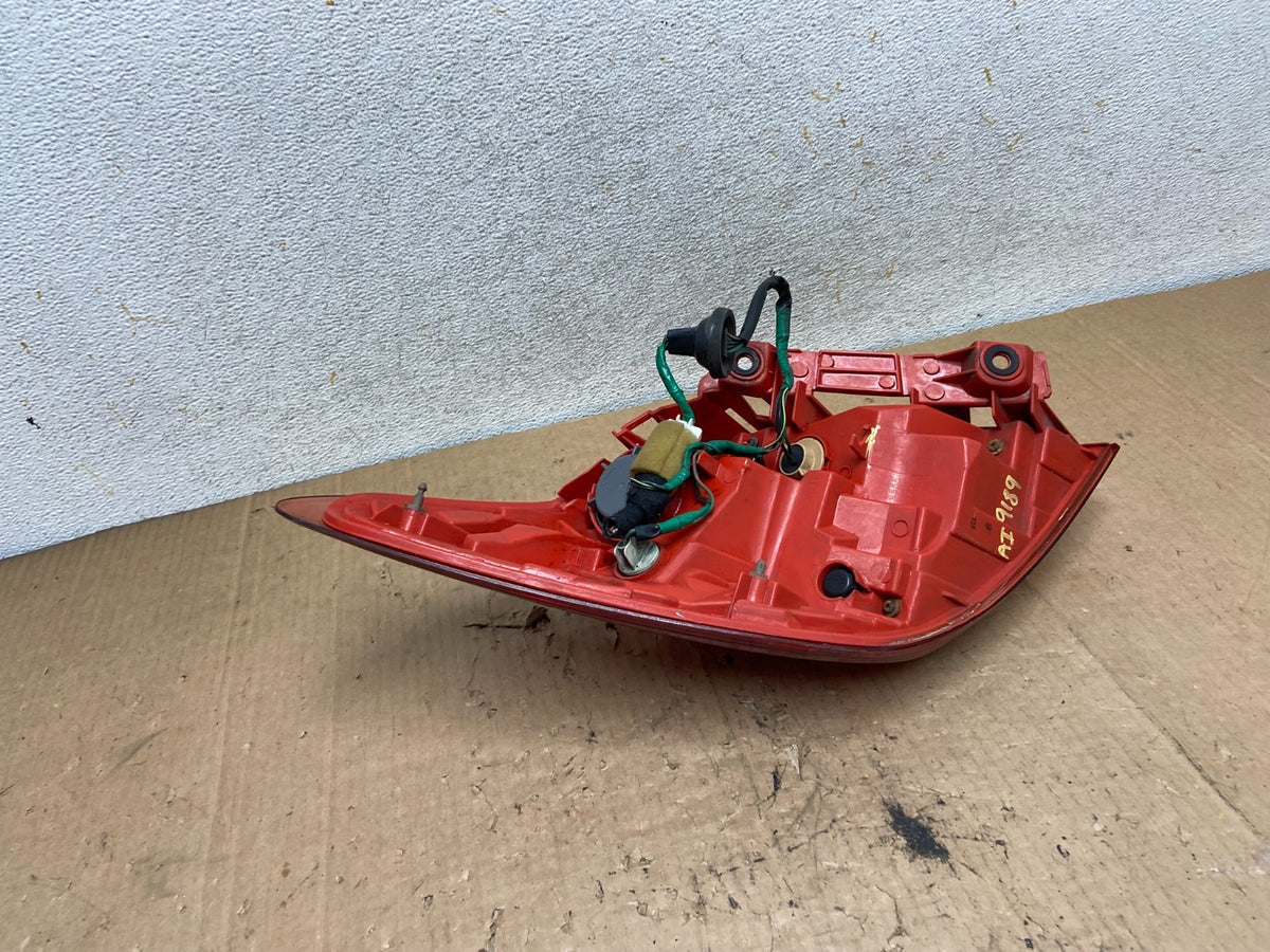 2009 2010 Nissan Murano Right Passenger Rh Side Tail Light AI9189 LK5