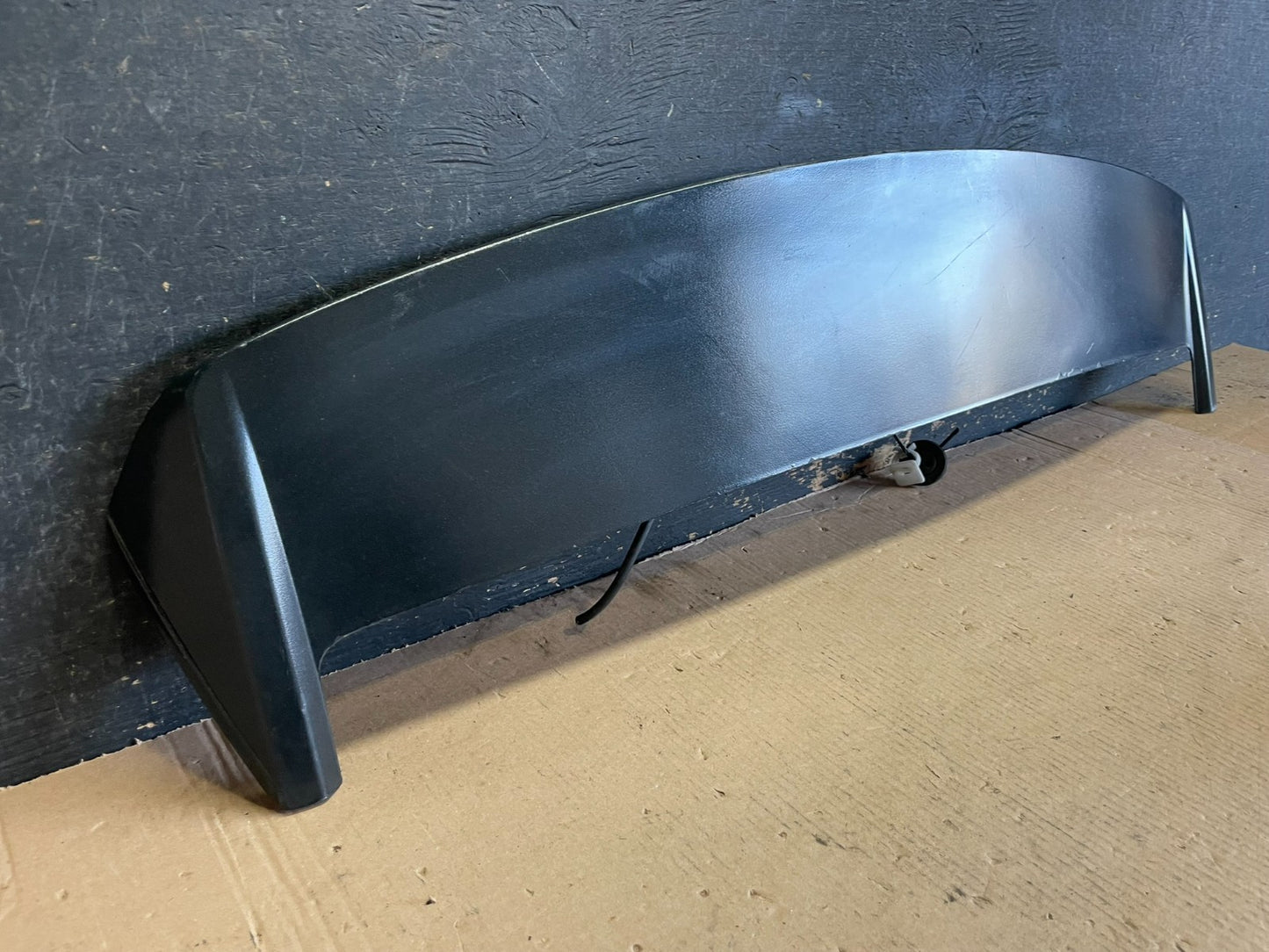 2007 to 2012 Dodge Caliber Rear Trunk Spoiler AA2138 DG1